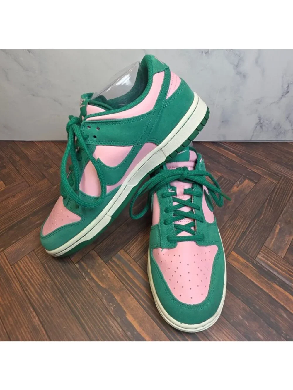 Nike Dunk Low Retro SE Mens 9 Medium Soft Pink Malachite Green FZ0549-600 Suede